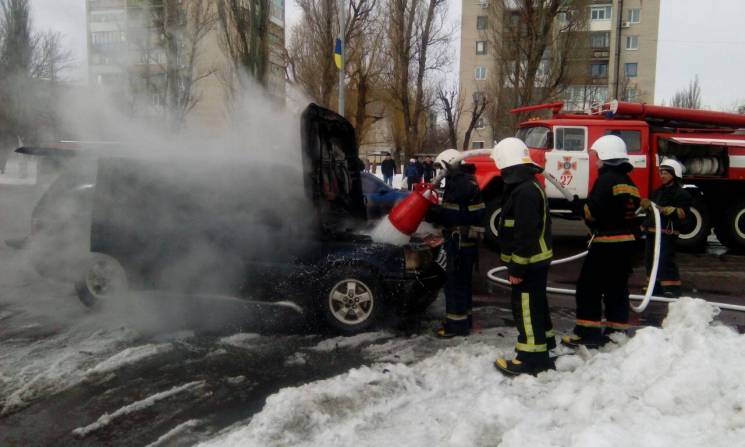 У столиці Західного Донбасу автівка заго…