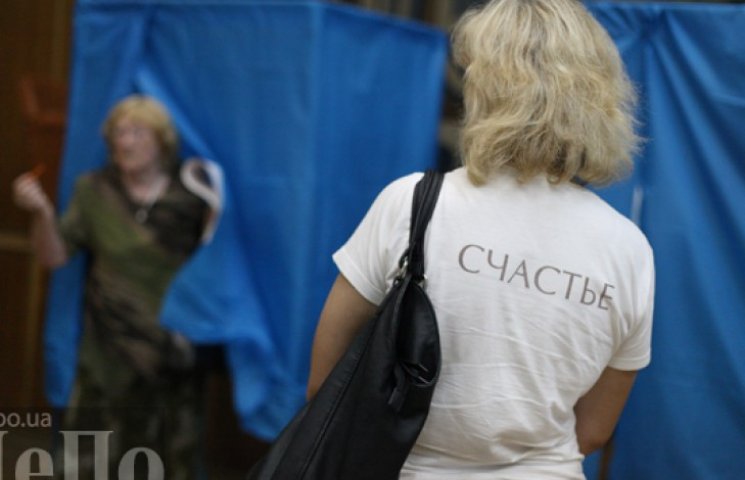 Украинцы за границей голосовали тоже в о…