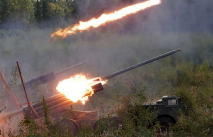 Біля Горлівки бойовики обстріляли україн…