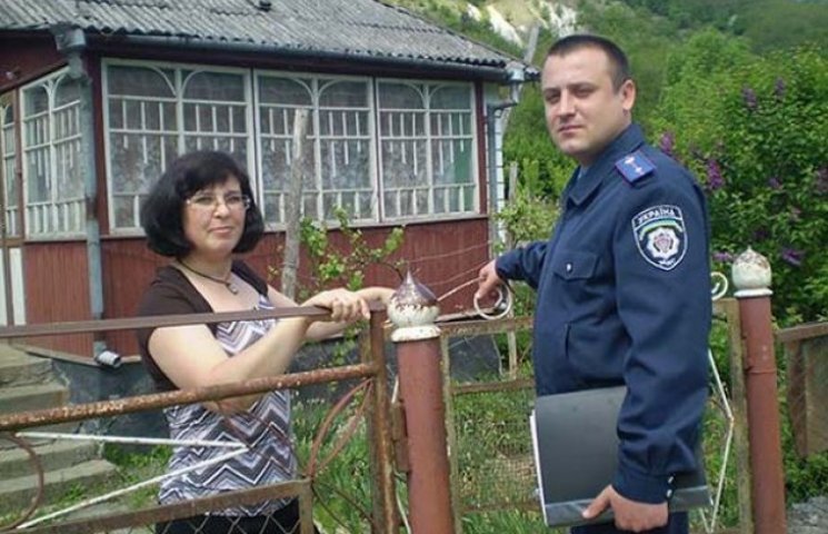 На Вінниччині міліціонер добудовує будин…