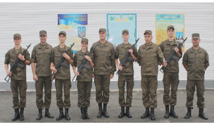 Війсь­ко­ва частина з охорони Хмельницьк…