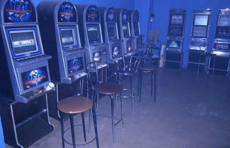 На Сумщині викрито незаконні "казино"…