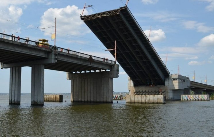 У Миколаєві знову розведуть мости…