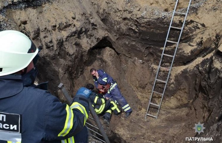 В Черкассах из-за обвала подземного тонн…