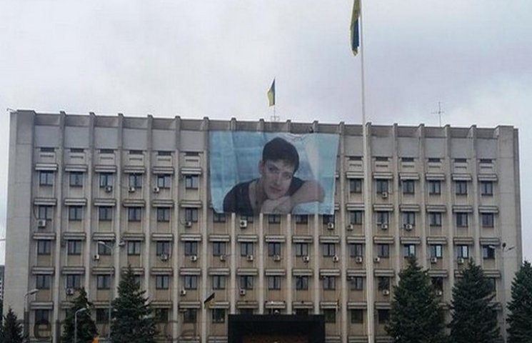 Саакашвили похвастался огромным портрето…