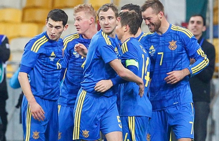 Україна грає з Румунією перед Євро-2016…