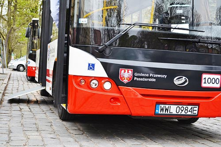Украинские автобусы "работают" в Польше…