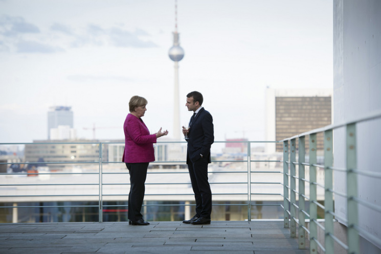 Реформи чи смерть: Що Макрон і Меркель з…