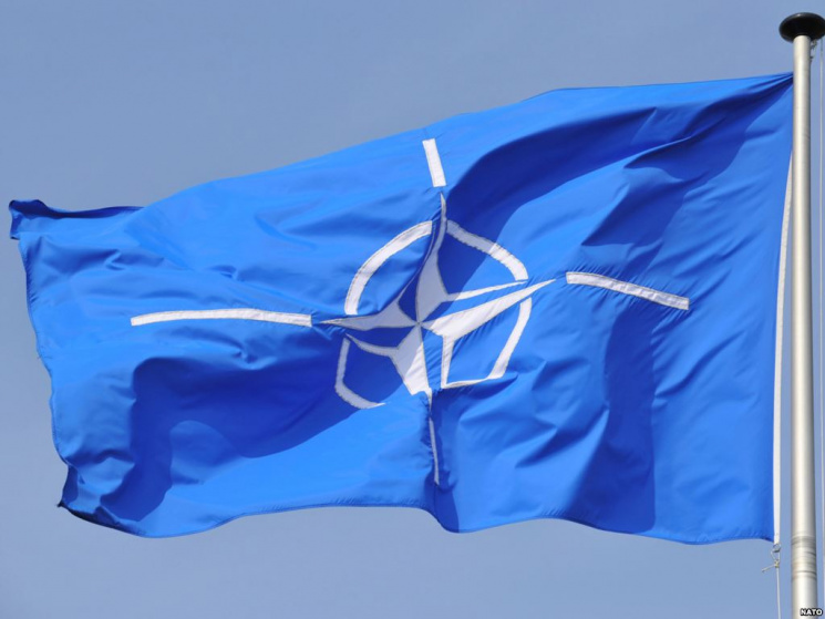 Голова НАТО в Україні висловився про мож…