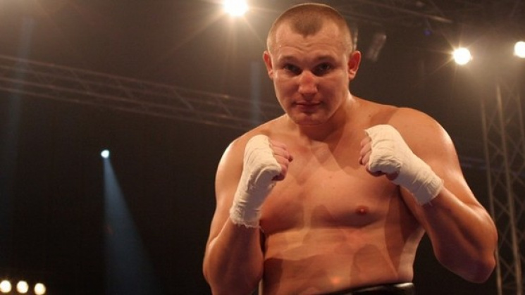 Офіційно: Український боксер Руденко влі…