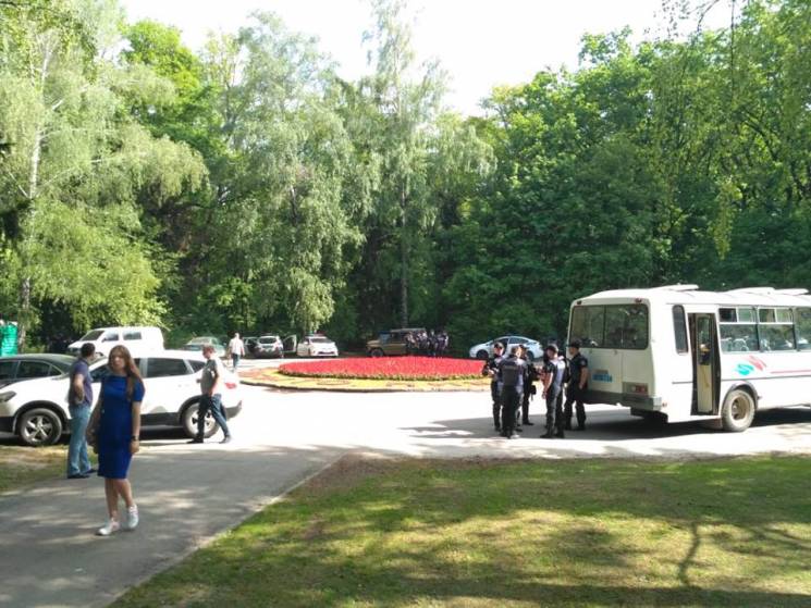 На Мемориале в Харькове усилили охрану (…
