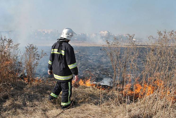 Львів&#039;ян попереджають про пожежі…