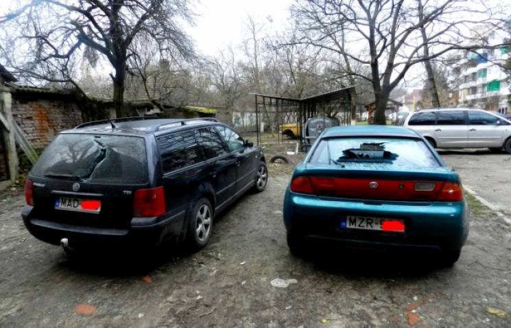 Автівки з угорською реєстрацією в Берего…