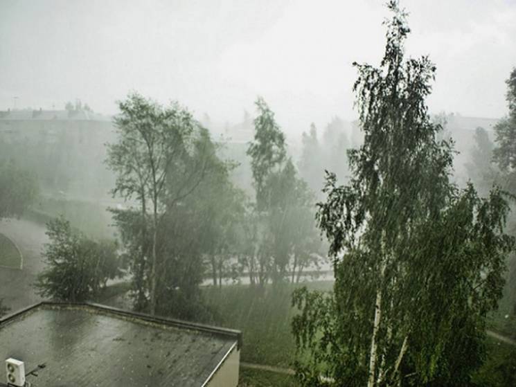 На Дніпропетровщині оголошено штормове п…
