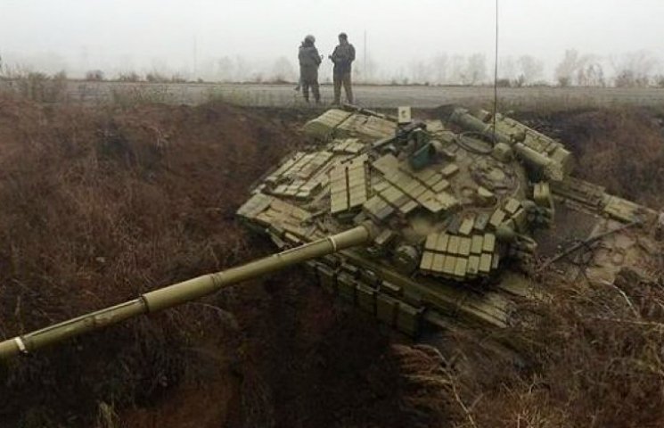 «Раша-ТВ» «уронило» украинский танк в ро…