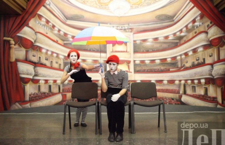 В Киевском метрополитене открыли «театра…
