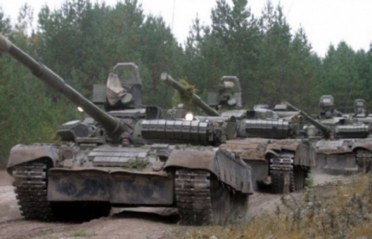 НАТО: На Донбасс зашла колонна тяжелой р…