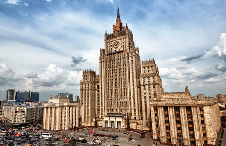 У Лаврова обвиняют ОБСЕ в работе на Киев…