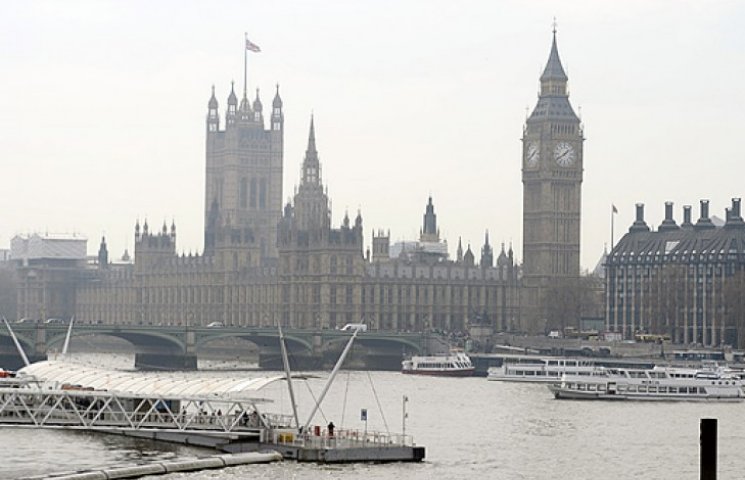 У парламенті Британії шукають вибухівку…