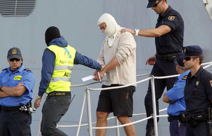 В Испании задержали украинцев, перевозив…