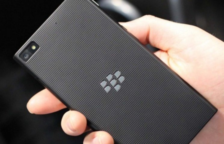 BlackBerry доплатит $550 тем, кто поменя…