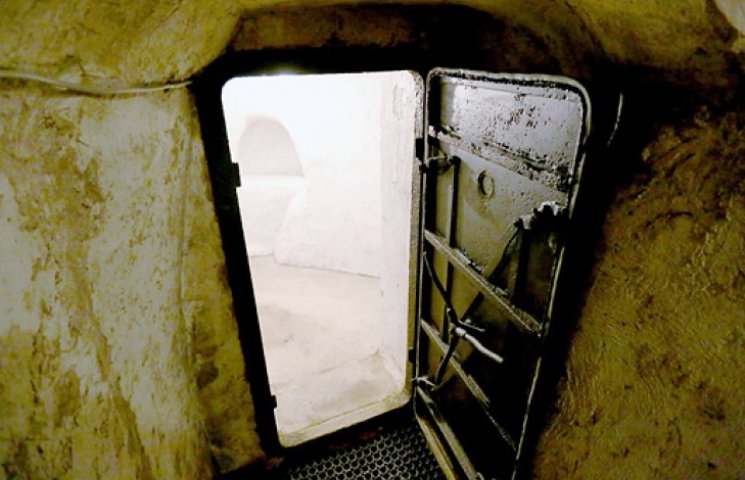 В Италии открыли для туристов бункеры Му…