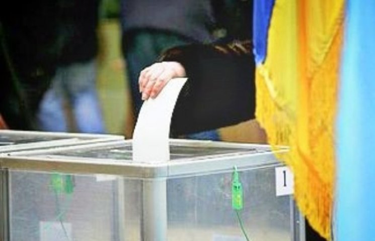 В Ужгороді вже проголосували майже 14% в…