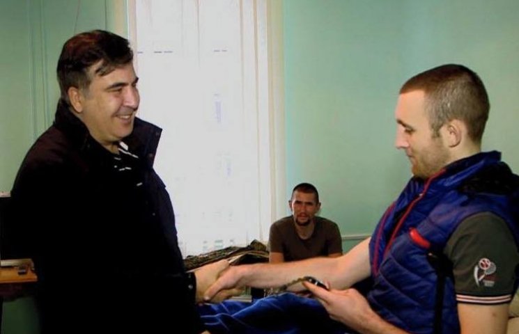 Саакашвілі відвідав поранених в Одеськом…