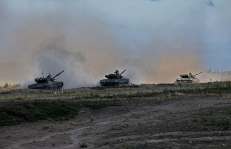 Боевики продолжают усиливаться в Донецке…