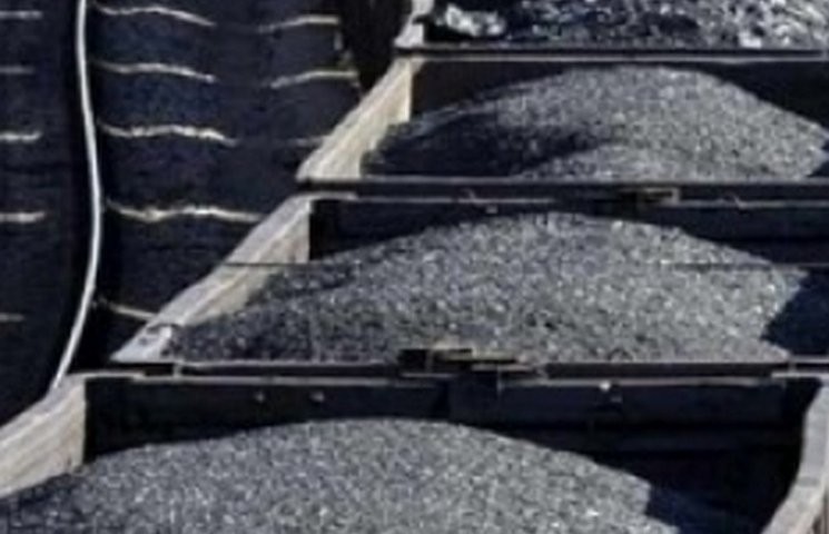 Захарченко відновить поставки вугілля пі…