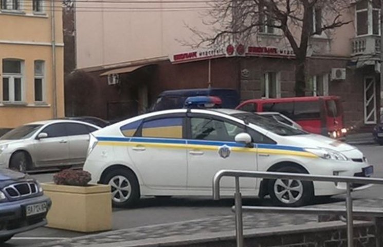 Кіровоградські поліцейські паркуються на…
