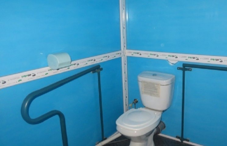 Перший безкоштовний туалет для візочникі…