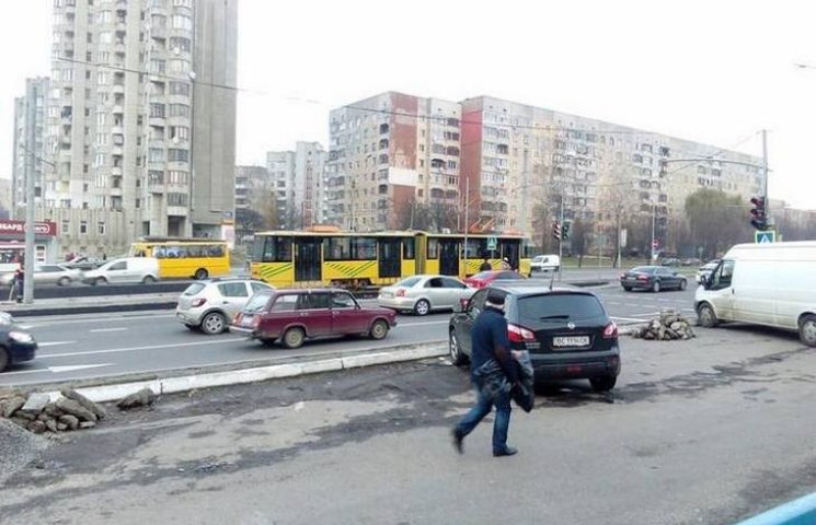 На Сихів поїхав перший трамвай (ФОТО)…