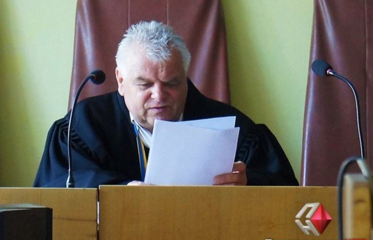 На Миколаївщині суд очолив суддя, якого…