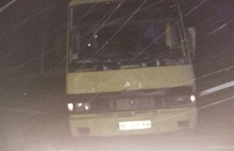 На Миколаївщині автобус збив насмерть пі…