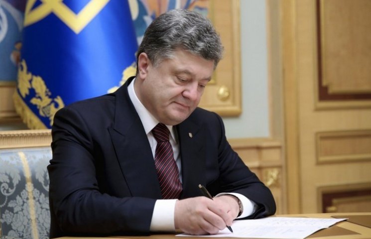 Президент отметил наградами николаевских…
