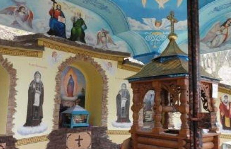 Злодії "почистили" на Тернопільщині церк…