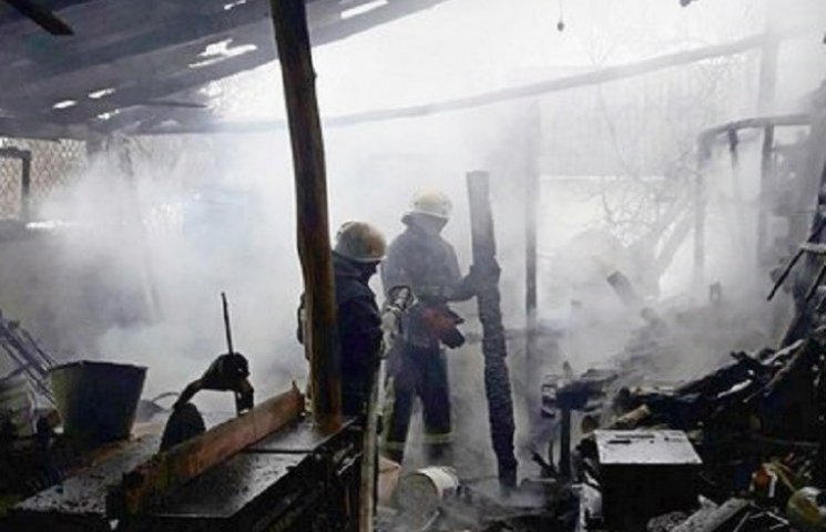 На Тернопільщині врятували від вогню сто…