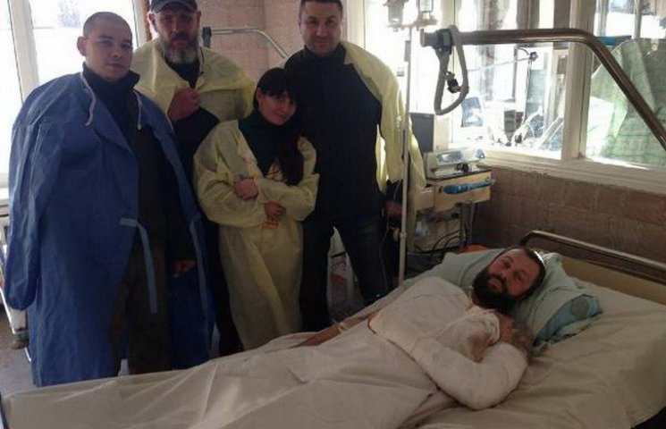 В Днипро эвакуировали раненого разведчик…