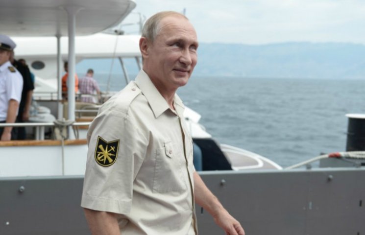 Навіщо Путін імітує війну за Крим…