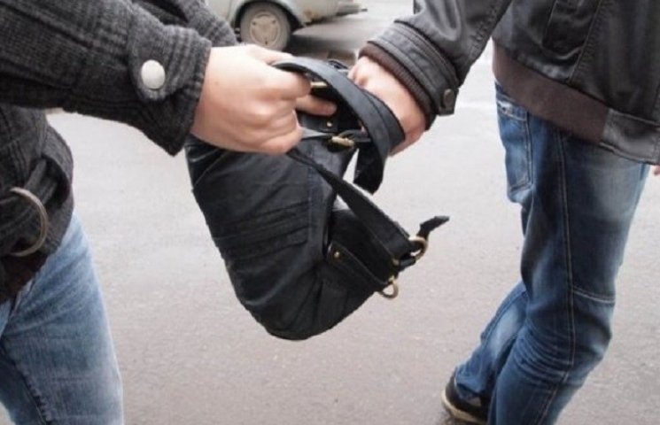 В Харькове во время ограбления спецавтом…