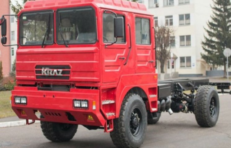 АвтоКрАЗ представив новий вантажний повн…