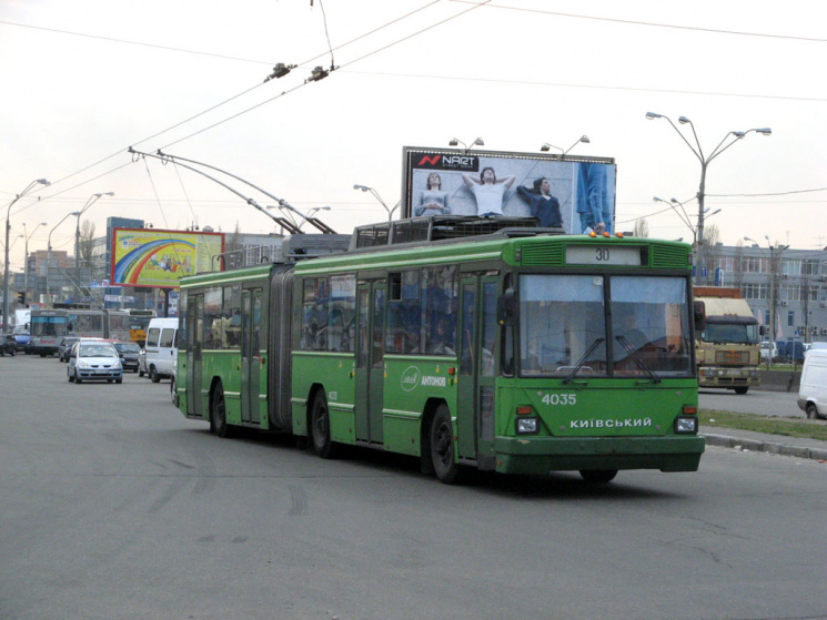 День рождения киевского троллейбуса: Как…