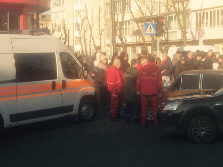 У Хмельницьку сталася ДТП з кількома авт…