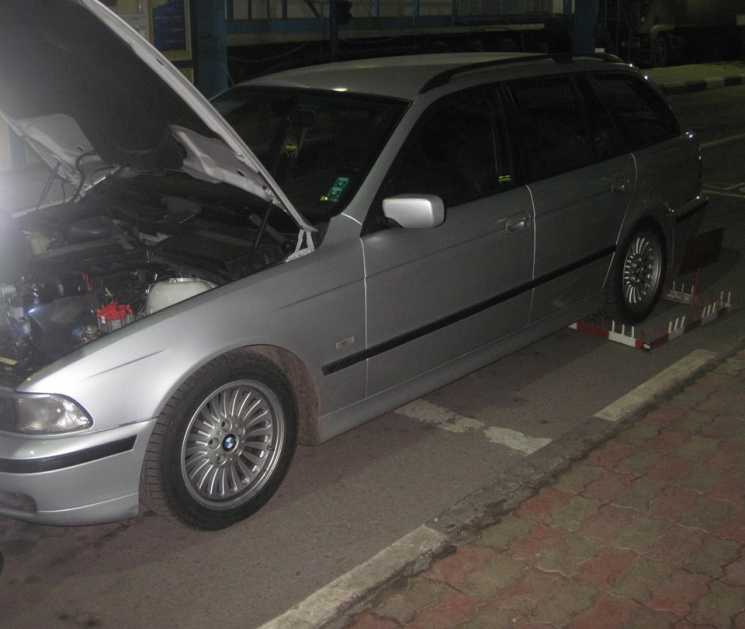 Викрадене в Україні авто виявили прикорд…