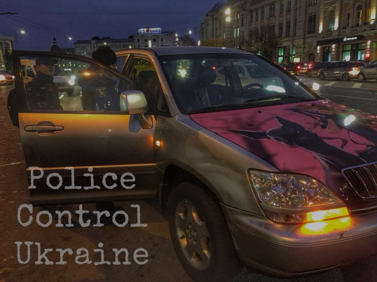 В Харькове изъяли автомобиль у нарушител…