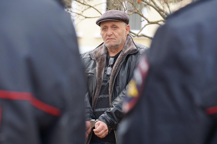 Задержанных крымских татар оккупанты бро…