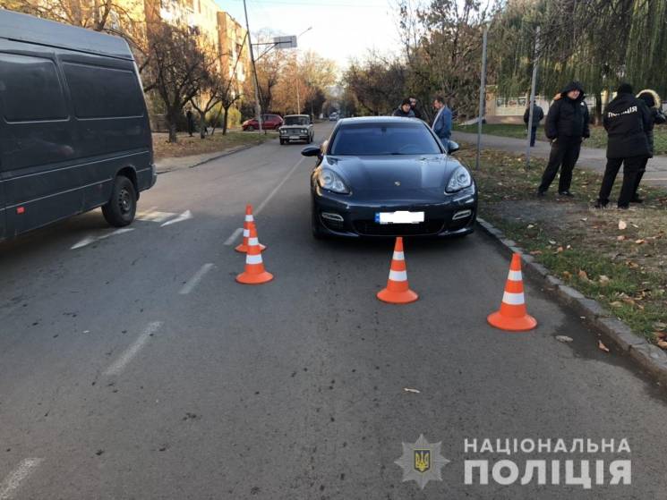 В Ужгороде водитель на Porsche сбил 12-л…