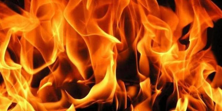 В селі на Теофіпольщині підпалили хату…