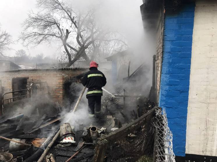 Бійці ДСНС Полтавщини загасили пожежу на…